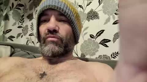 jamie198307 online show from April 22, 2026, 10:44 pm