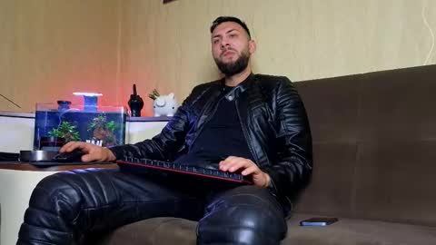 Robbie online show from September 18, 2025, 7:10 am