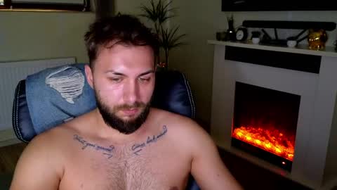 Snapshot of jamienoxus chatting on May 12, 2026, 5:37 am Robbie online show from May 12, 2026, 5:37 am