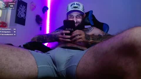 Snapshot of jammes_owen chatting on May 13, 2026, 7:00 pm Jammes. online show from May 13, 2026, 7:00 pm