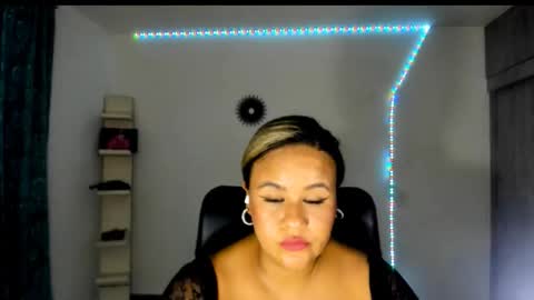 jan_milkhot online show from February 18, 2026, 3:46 am