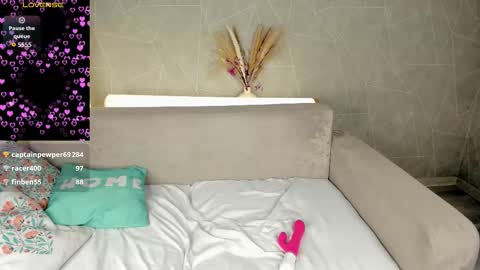 jane_broks online show from March 16, 2026, 5:44 am