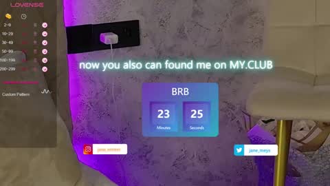 your kitty JANE roawww online show from January 13, 2025, 11:08 am