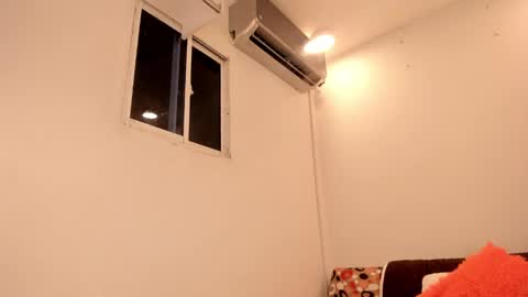 Jane  M online show from January 2, 2025, 11:27 pm