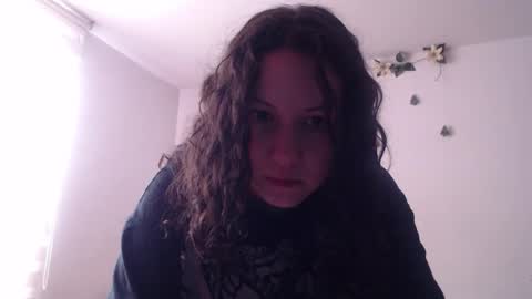 Snapshot of jane_r chatting on February 5, 2026, 7:07 pm Jane online show from February 5, 2026, 7:07 pm