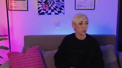 Snapshot of janehart_ chatting on June 21, 2026, 12:35 am Jane online show from June 21, 2026, 12:35 am