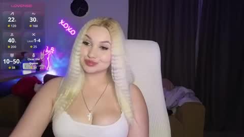 Jane online show from April 20, 2026, 8:32 pm