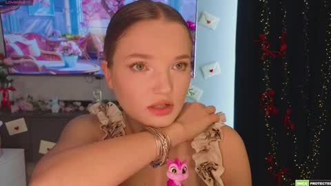 Hi Im Alice and here youll find something online show from April 9, 2026, 7:03 am