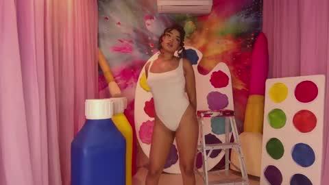 Janinne  online show from April 18, 2026, 11:03 am