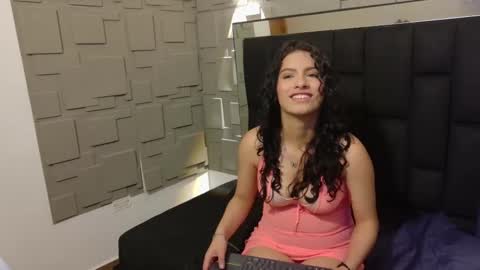 Jan online show from November 13, 2025, 8:52 pm