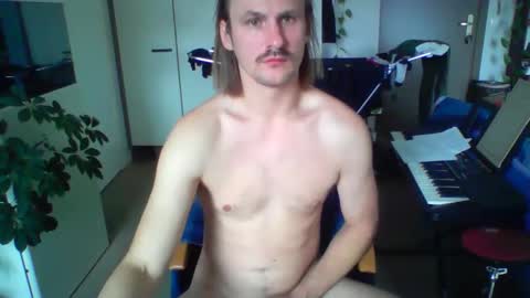 jankujan online show from November 13, 2025, 9:52 am