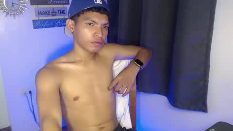 janlloyd04 online show from October 2, 2025, 7:59 am