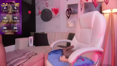 Janne for u online show from February 8, 2025, 9:46 pm