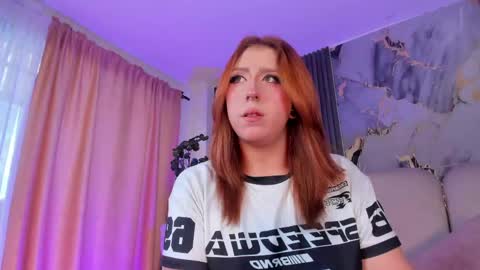Snapshot of janneblossom chatting on May 3, 2026, 7:20 pm Janne online show from May 3, 2026, 7:20 pm