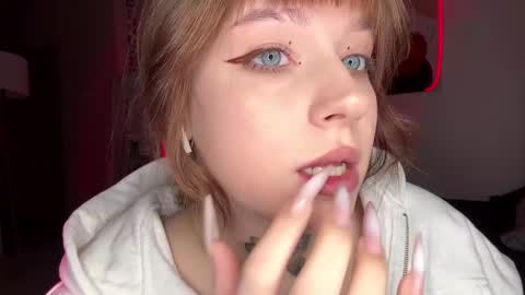 Janni online show from February 7, 2026, 11:08 pm