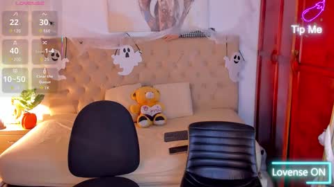 janomar01 online show from October 30, 2025, 6:41 pm