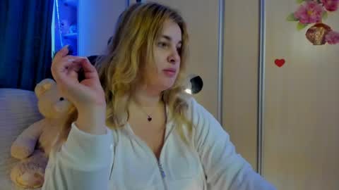 JansyLines online show from April 14, 2026, 7:25 am