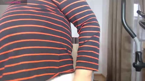 Snapshot of jaqueline88 chatting on December 5, 2024, 8:22 am jaqueline88 online show from December 5, 2024, 8:22 am