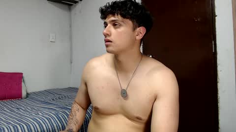 Snapshot of jareth_brunet chatting on December 3, 2024, 9:56 pm Jareth online show from December 3, 2024, 9:56 pm