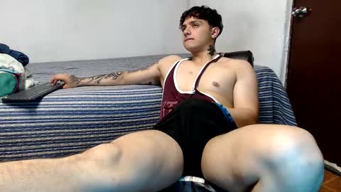 Snapshot of jareth_brunet chatting on February 10, 2025, 5:30 pm Jareth online show from February 10, 2025, 5:30 pm