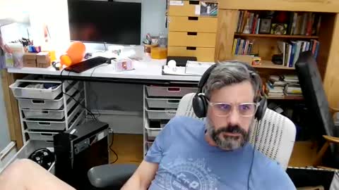 jareth_returns online show from December 20, 2025, 8:16 pm