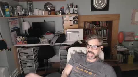 jareth_returns online show from March 29, 2026, 3:28 am