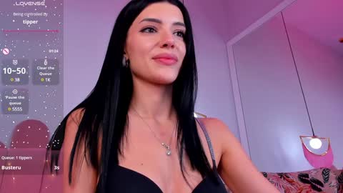 Snapshot of jasmilynn chatting on December 18, 2024, 12:51 pm Jasmi online show from December 18, 2024, 12:51 pm