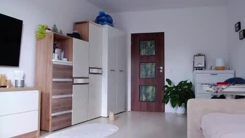 Jasmin room for people 40 online show from June 6, 2026, 1:05 pm