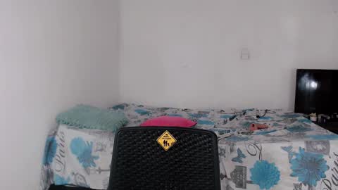 Jasmin online show from November 18, 2025, 11:58 am