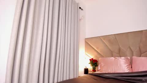 jasmin_melons online show from October 17, 2025, 2:48 am