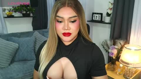 Jasmine Brandy online show from April 21, 2026, 7:25 am