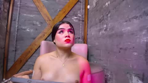 Jasmine jones7 online show from April 21, 2026, 11:49 am