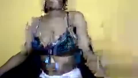Snapshot of jasminee21 chatting on August 5, 2026, 12:41 pm jasminee21 online show from August 5, 2026, 12:41 pm
