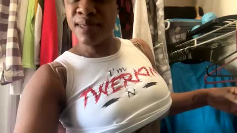 JasmineKay online show from January 3, 2025, 6:35 pm