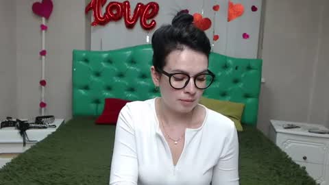 JasmineKouch online show from July 9, 2026, 6:34 pm