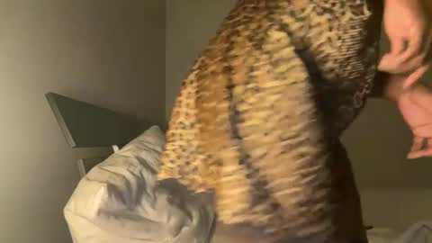 jasminesun12 online show from September 10, 2025, 5:40 am