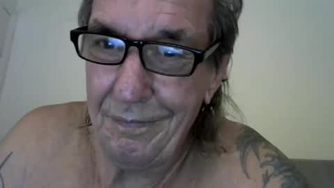 jaspal55 online show from December 16, 2024, 1:11 pm