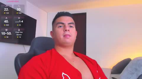 JBrooksXx online show from October 6, 2025, 7:11 pm