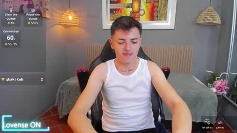 jasperjohnson online show from November 14, 2025, 4:11 am