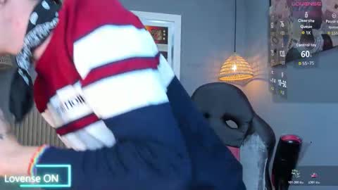 jasperjohnson online show from November 20, 2025, 3:18 am