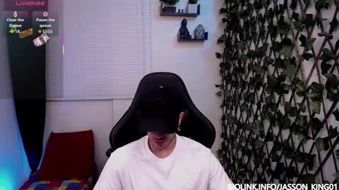 JKing  online show from November 12, 2025, 12:11 am