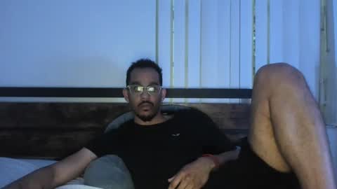  Jorge  online show from February 10, 2025, 11:34 pm