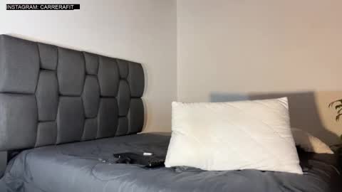 Javier online show from February 15, 2026, 8:49 pm