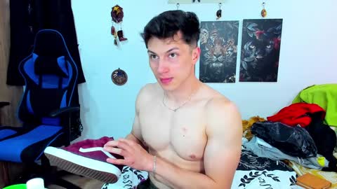 Javier online show from January 28, 2025, 8:26 pm