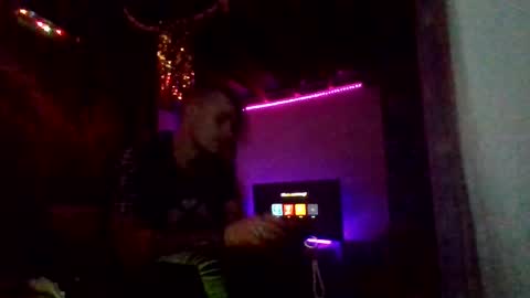 jaxxx666 online show from December 17, 2024, 9:28 am