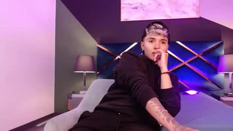 Snapshot of jaxwolf_ chatting on January 15, 2026, 3:55 am JAX online show from January 15, 2026, 3:55 am