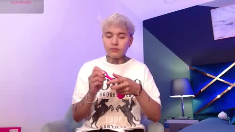 Snapshot of jaxwolf_ chatting on February 18, 2026, 3:46 am JAX online show from February 18, 2026, 3:46 am