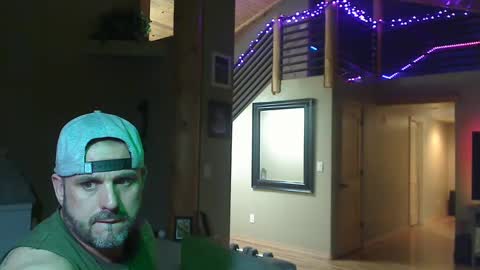 jay_banks0420 online show from February 20, 2025, 4:28 am