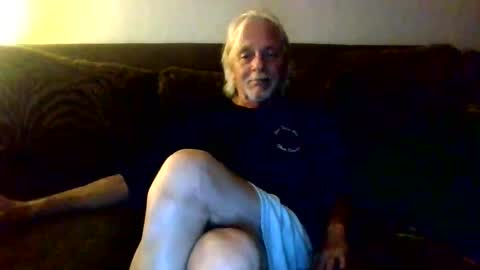 jay-jay1475 online show from October 12, 2025, 5:45 pm