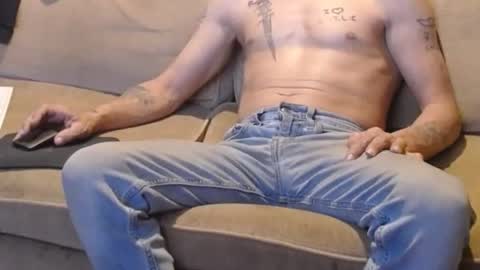 O F   jay short786 online show from February 17, 2025, 4:09 am